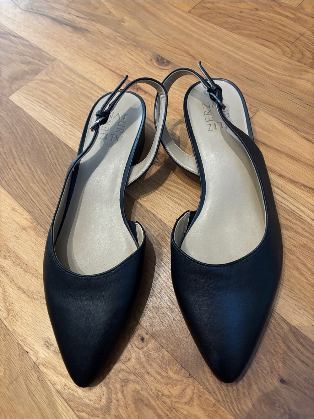 Naturalizer Banks Black Leather Slingback Block Heels Women's Size 8.5 WW